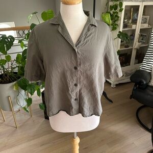 Uniqlo Olive Button-Down Women's SS Shirt